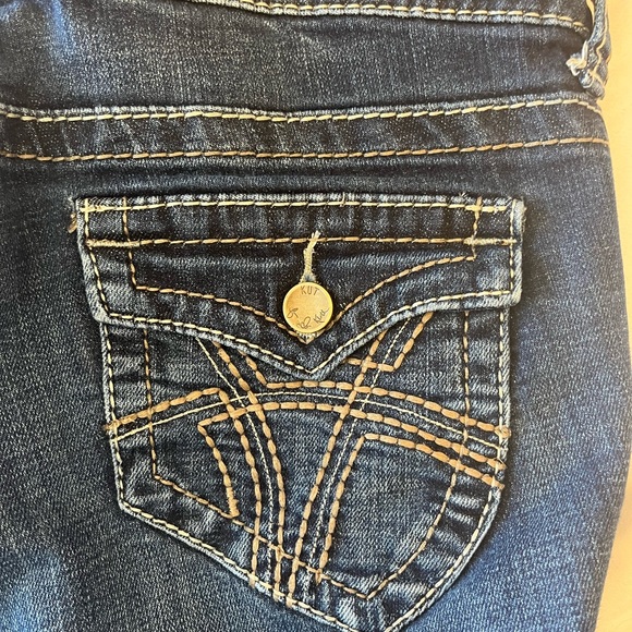 Kut from cloth. Size 10 bootleg. - Picture 2 of 6